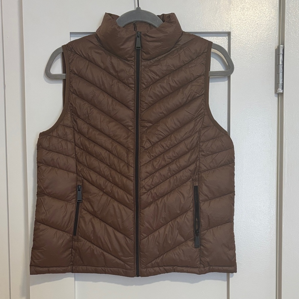 Love Tree Chocolate Puffer Quilted Vest